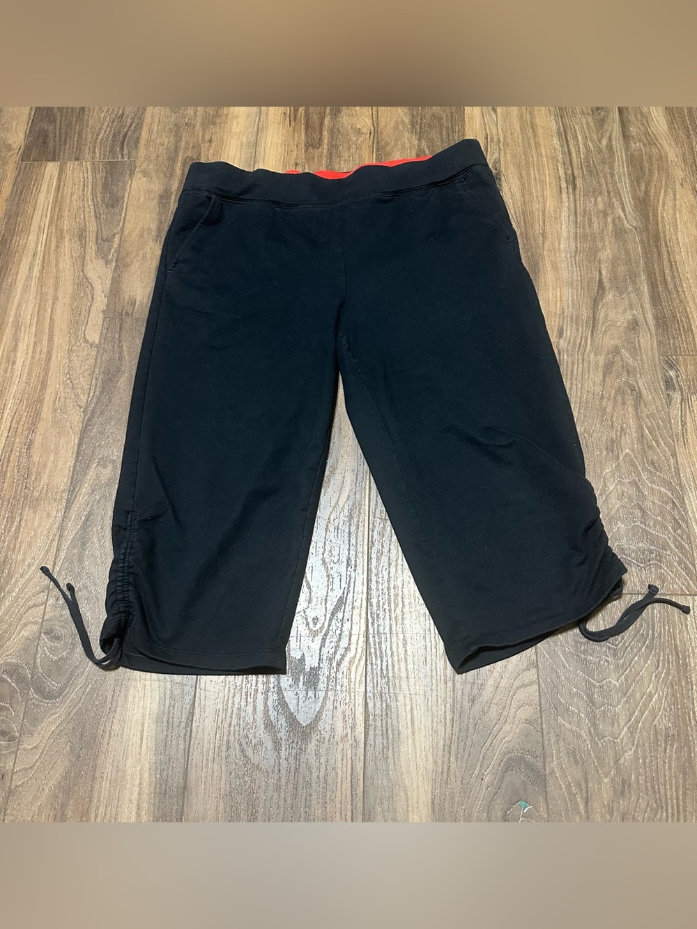 Lauren Ralph Lauren Black Capri Pants with Red Waistband Accent
